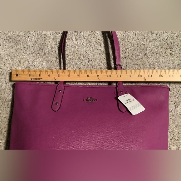 Coach City Tote NWT #F57522 SVLKD Pretty Orchid Color! - Picture 10 of 12
